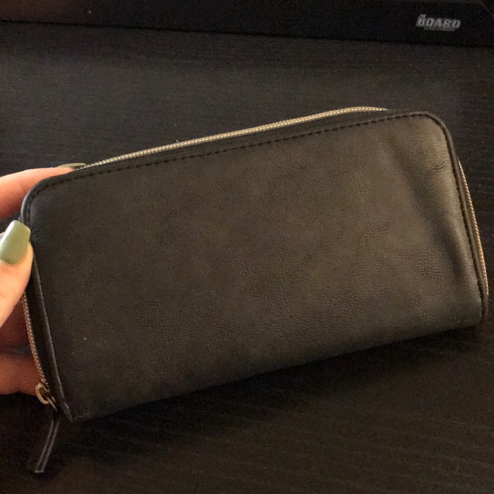 Wallet - Picture 4 of 4